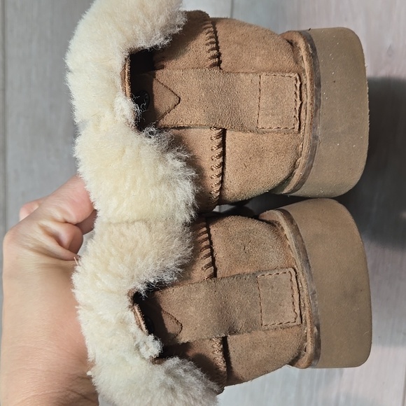 Ugg Australia Shearling Women's Ankle Leather Shoes Boots Sz 10 - Picture 6 of 13